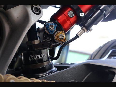 Ducati Panigale PANIGALE V4 R 6