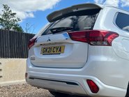 Mitsubishi Outlander PHEV DESIGN 18