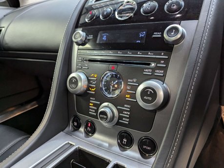 Aston Martin DB9 5.9 DB9 V12 Auto 2dr 69