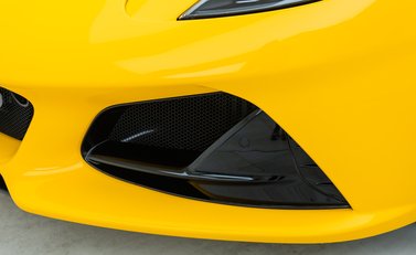 Lotus Emira V6 First Edition 31