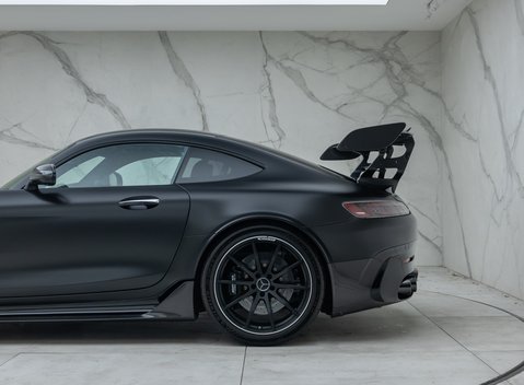 Mercedes-Benz Amg GT BLACK SERIES 39