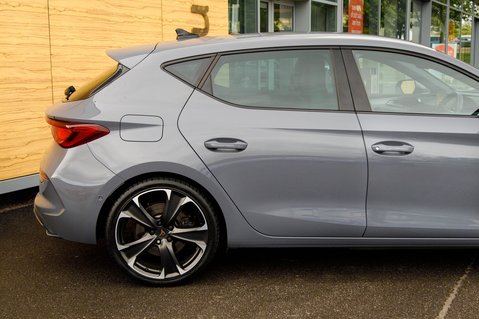 Cupra Leon VZ2 DSG 8