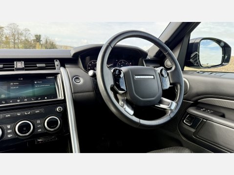 Land Rover Discovery SDV6 HSE LUXURY 27