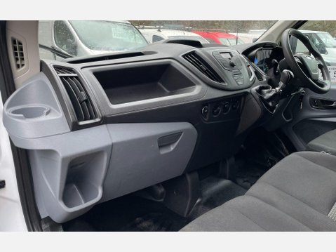 Ford Transit 2.2 TDCi 350 RWD L3 H1 Euro 5 2dr (DRW) 37