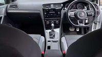 Volkswagen Golf 2.0 TDI R-Line Hatchback 5dr Diesel DSG Euro 6 (s/s) (150 ps) 7