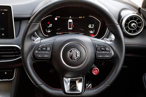MG HS TROPHY DCT 20