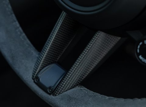 Porsche 911 Turbo S (992) 14