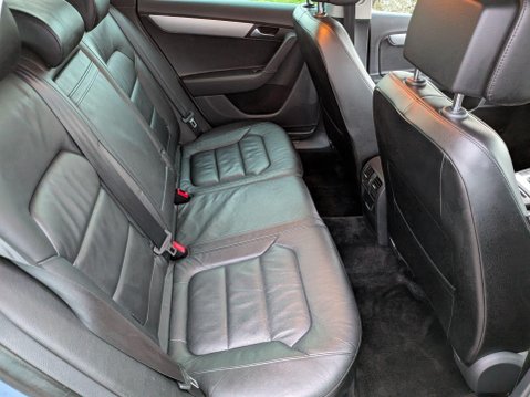 Volkswagen Passat 2.0 TDI BlueMotion Tech Alltrack DSG 4Motion Euro 5 (s/s) 5dr 17