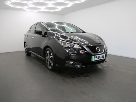Nissan LEAF 40kWh Tekna Auto 5dr 1