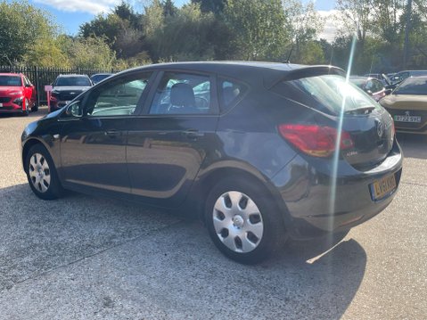 Vauxhall Astra 1.6 Astra Exclusive Auto 5dr 7
