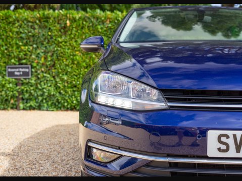 Volkswagen Golf 1.5 Golf Match TSi Evo 5dr 12