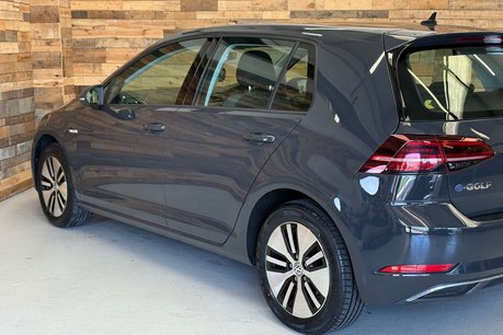 Volkswagen Golf 35.8kWh e-Golf Hatchback 5dr Electric Auto (136 ps) 71