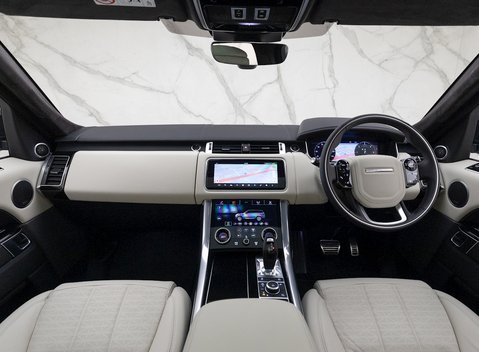 Land Rover Range Rover Sport 3.0 SDV6 Autobiography Dynamic 17