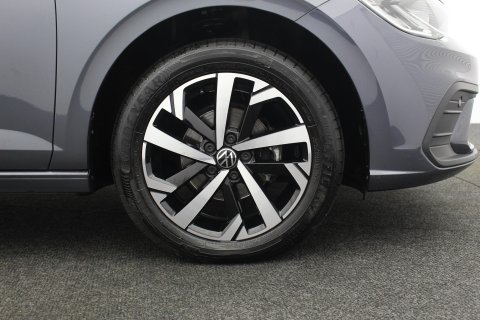 Volkswagen Polo 5dr 1.0 TSI Match Hatchback DSG Automatic 32