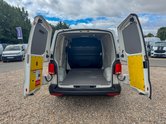 Volkswagen Transporter SWB L1H1 Low Roof Startline T32 Air Con Sensors EURO 6 8