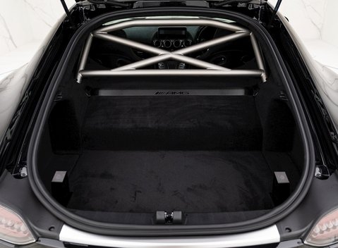 Mercedes-Benz Amg GT Black Series 37