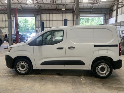 Peugeot Partner BLUEHDI PROFESSIONAL PREMIUM PLUS L1 12