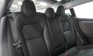 Tesla Model 3 RWD Standard Range Stalk Front Camera GROK AI Rear Screen Vented Seats VATQ 18