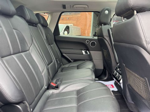 Land Rover Range Rover Sport 3.0 Range Rover Sport HSE Dynamic SDV6 Automatic 4WD 5dr - NATIONAL DELIVER 12