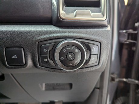 Ford Ranger 2.0 Ranger Wildtrak EcoBlue 4x4 Auto 4WD 4dr 71