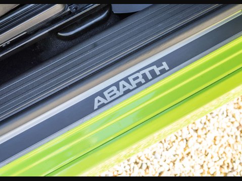 Abarth 595 1.4 595 Competizione Semi-Auto 3dr 29