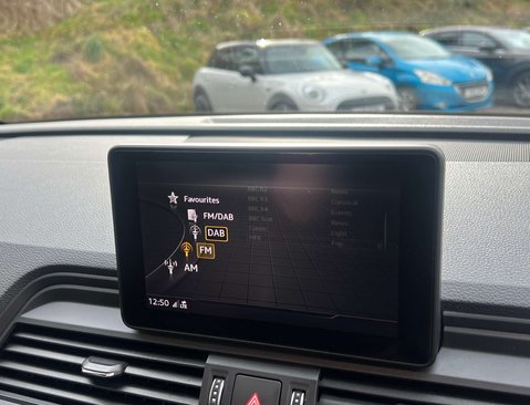 Audi Q5 2.0 Q5 Black Edition 40 TDI Quattro Semi-Auto 4WD 5dr 23