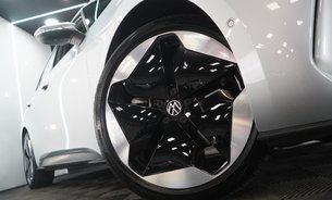 Volkswagen ID.3 PRO S MATCH 77kWh Range 350miles! 5 Seats iQLights Adaptive Cruise Rev Cam 12