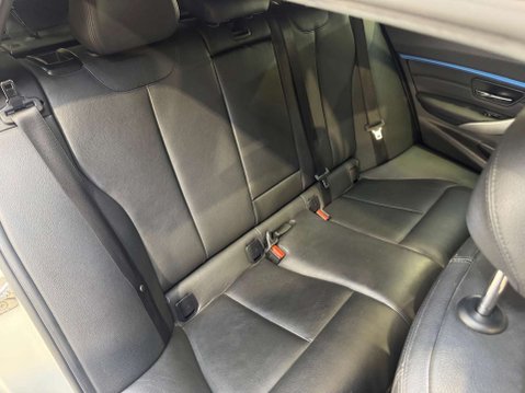 BMW 3 Series 3.0 330d xDrive M Sport Auto 4WD 5dr 58