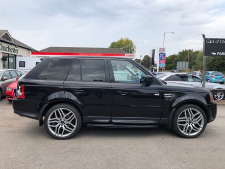 Land Rover Range Rover Sport 3.0 SDV6 HSE BLACK only 64000 miles with 9 Services. 15