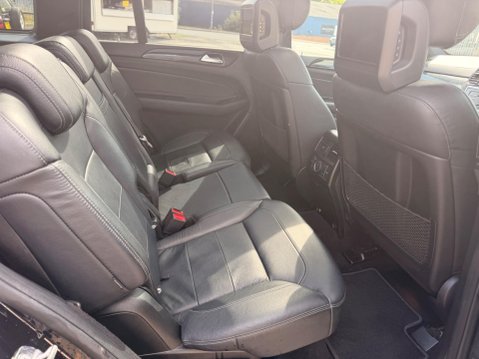 Mercedes-Benz GLS 3.0 GLS350d V6 AMG Line G-Tronic 4MATIC Euro 6 (s/s) 5dr 27