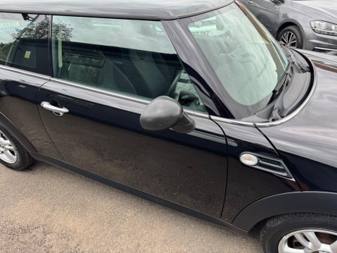 Mini Hatch ONE 24