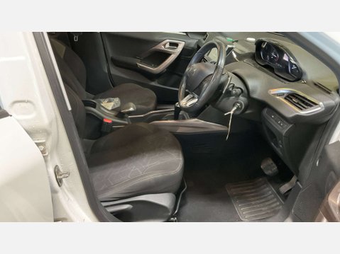 Peugeot 2008 1.2 PureTech Active SUV 5dr Petrol ETG Euro 6 (s/s) (82 ps) 10