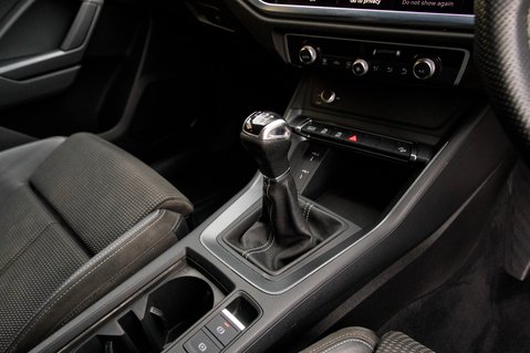 Audi Q3 TFSI S LINE BLACK EDITION 37