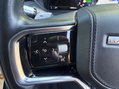 Land Rover Range Rover Velar 2.0 Range Rover Velar R-Dynamic SE D MHEV Auto 4WD 5dr 27