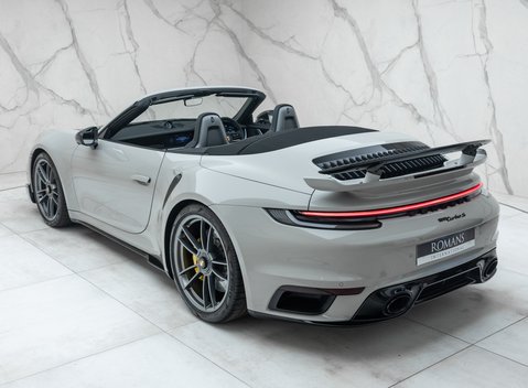 Porsche 911 Turbo S Cabriolet (992) 14