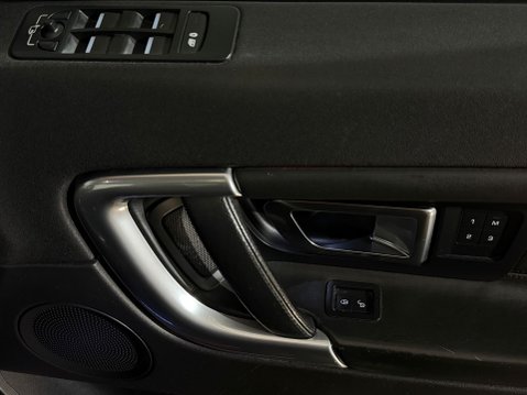 Land Rover Discovery Sport SD4 HSE LUXURY 25