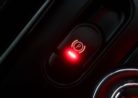 Mini Clubman 1.5 Clubman Cooper Auto 6dr 25