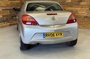 Vauxhall Tigra 1.4i 16v Exclusiv Convertible 2dr Petrol Manual (a/c) (146 g/km, 89 bhp) 7