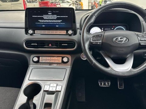 Hyundai KONA PREMIUM 3
