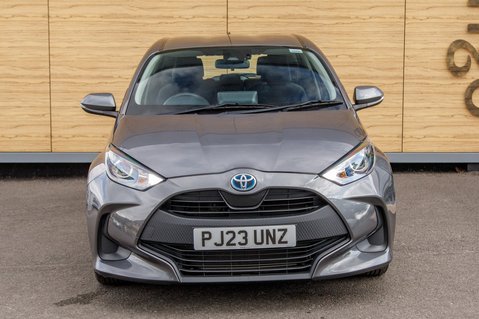 Toyota Yaris ICON FHEV 5