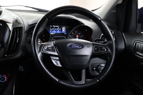 Ford Kuga ST-LINE X 46