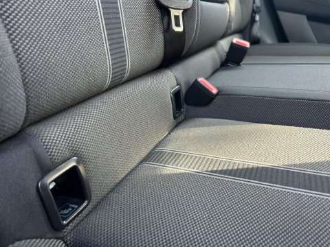 Volkswagen T-Roc 1.0 TSI SE Euro 6 (s/s) 5dr 38