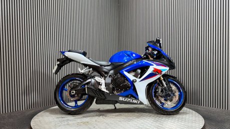 Suzuki GSX-R GSXR600 2008 K7 ONLY 14K NEW MOT 600CC SUPER SPORT 4