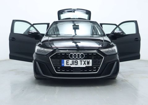 Audi A1 1.5 TFSI 35 S line Sportback 5dr Petrol S Tronic Euro 6 (s/s) (150 ps) 51