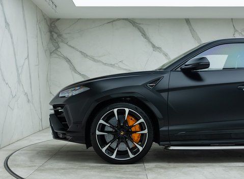 Lamborghini Urus S 39