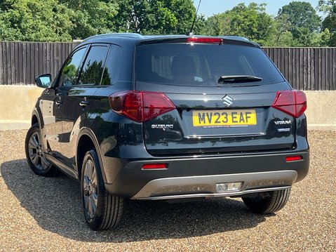 Suzuki Vitara SZ-T BOOSTERJET MHEV 2