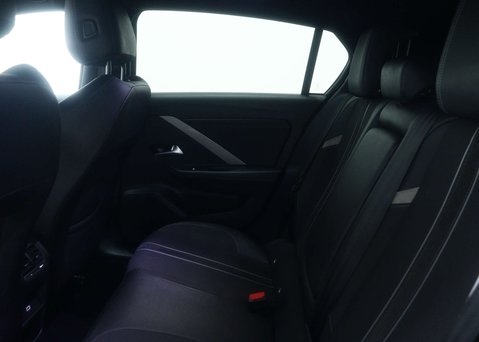 Vauxhall Astra 1.2 Astra GS Turbo Auto 5dr 49