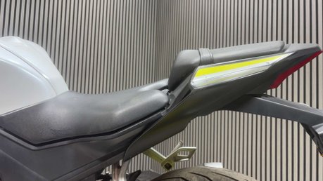 Yamaha R125 2019 NEW SHAPE ONLY 10K RUNNING LIGHT PROJECT SPORTS BIKE 125CC 8
