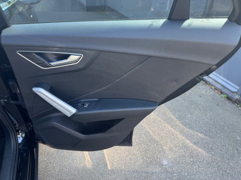 Audi Q2 TFSI S LINE 31