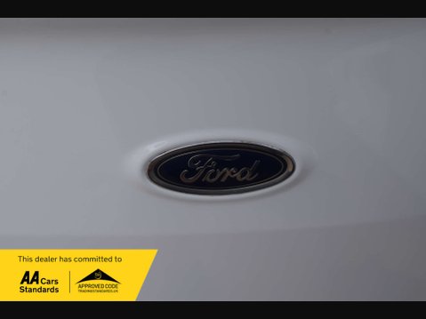 Ford Transit Courier 1.5 Transit Courier Base TDCi 17